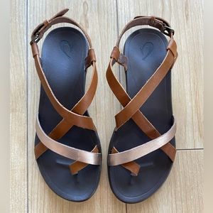 NWOT Olukai Upena Women’s Strappy Sandals